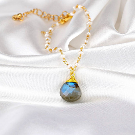 Nieuwe sieradencollectie: spirituele elegantie met een vleugje glamour