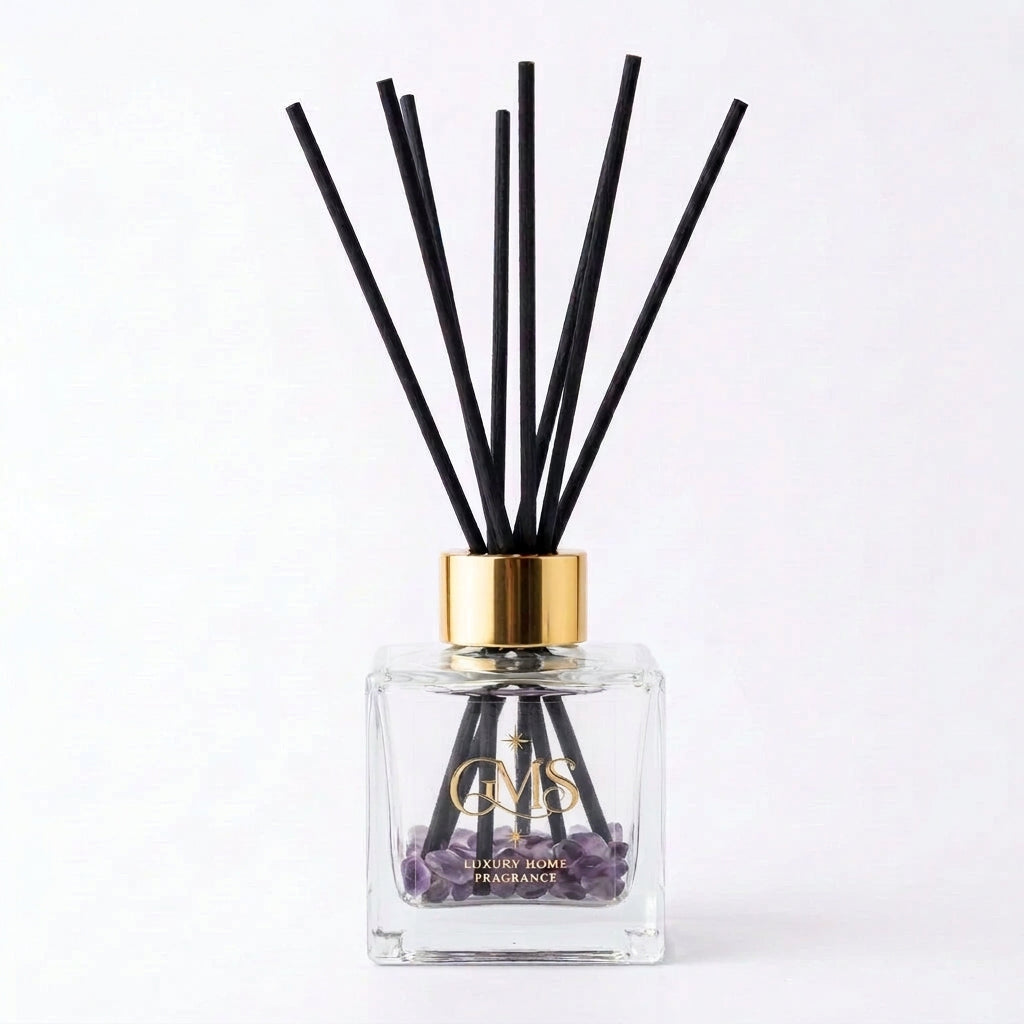 Luxe geurstokjes Arabic Tonka 100 ml met Amethist edelstenen en gouden dop – Glow Mystic in Style