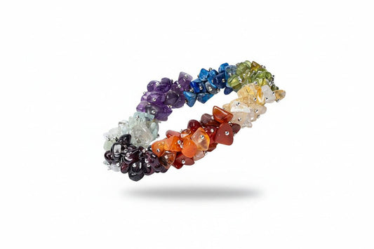 Kleurrijke elastische armband met AA kwaliteit chakra edelsteen chips voor energiebalans