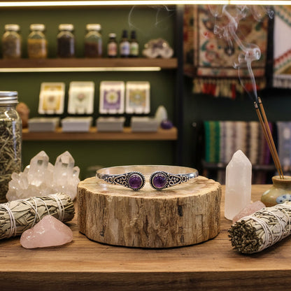 Verstelbare amethist armband met spirituele kracht voor innerlijke rust en intuïtie