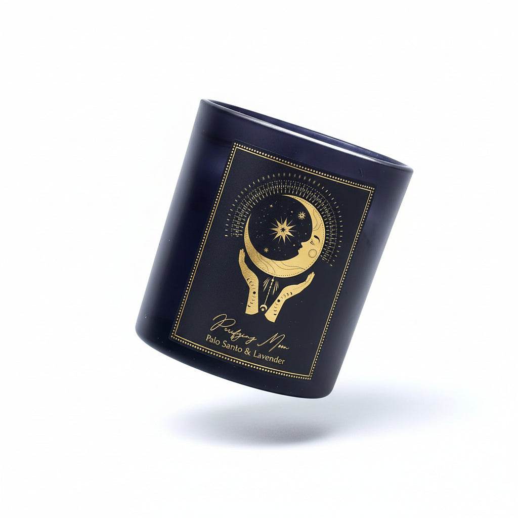 Manifestatiekaars Purifying Moon met Palo Santo en lavendel in luxe glazen pot met amethist steentjes voor energiezuivering en ontspanning