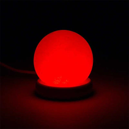 mini mood zoutlamp bol met warm rood led-licht en natuurlijke zoutkristal sfeer verlichting