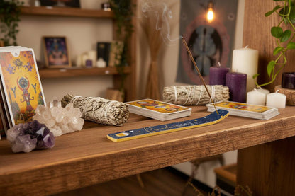 Celestial Magic Moondust Spell wierookhouder set met kosmisch design en gratis extra houder