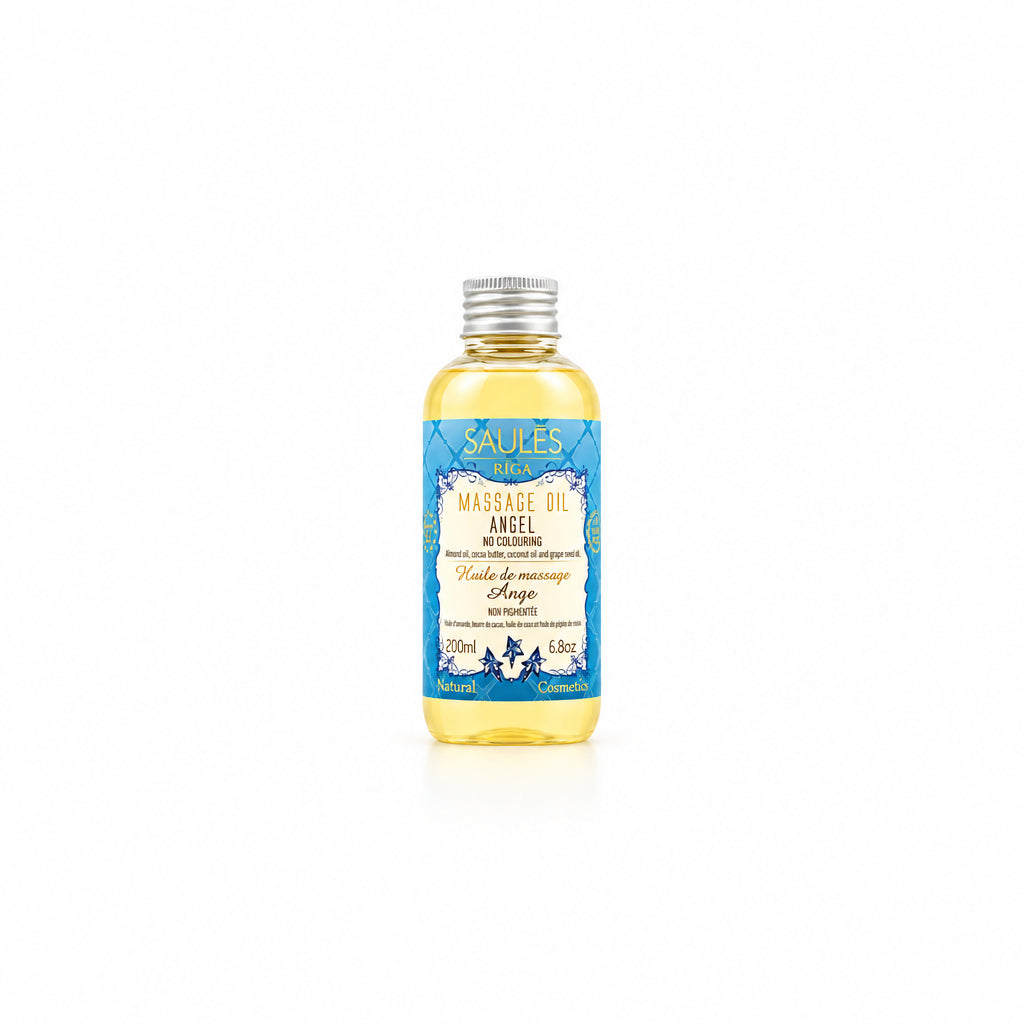 Saules Fabrika luxe massageolie Angel 200ml doseerfles met lichtblauw label tegen een sfeervolle achtergrond met droogbloemen en pampasgras - Glow Mystic in Style.
