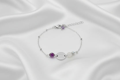 Detailfoto van gravure Dapper Sterk Moedig armband met natuurlijke edelstenen en stainless steel schakel