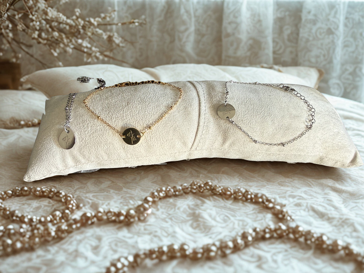 minimalistische gouden geboortebloem armband