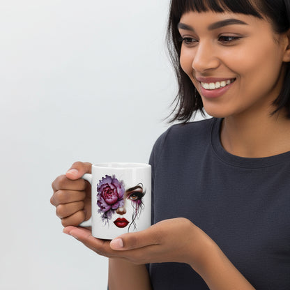 Glanzende keramische kunst mok met artistieke gezicht print voor rust momenten, ideaal voor koffie en thee.