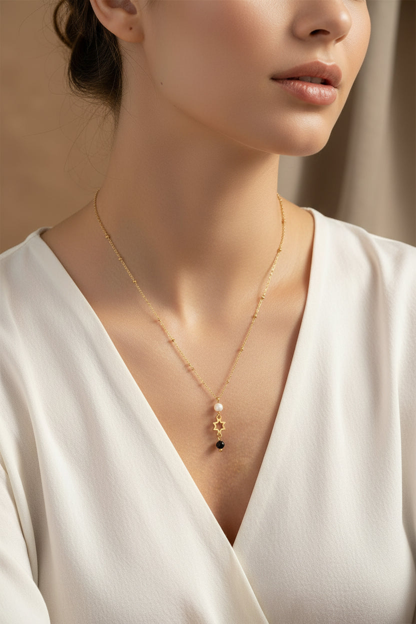 Gouden Ster Hanger Ketting van stainless steel met maansteen en zwarte toermalijn edelstenen